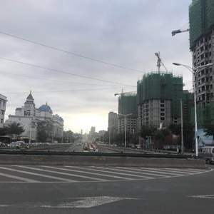 欧美高清色情电影黑白配HD播放
